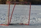 Pond hockey net