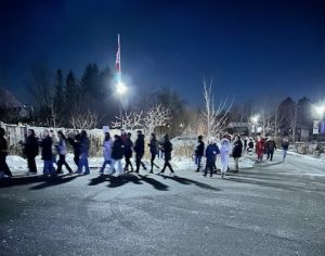 Participants walking during Bethell Hospice LIght & Love