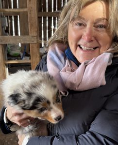 Lynn Kiernan with dog